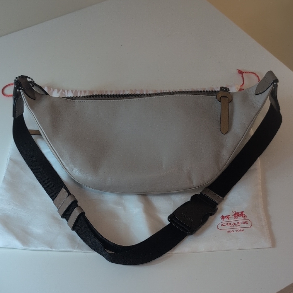 Coach Rivington Belt Bag - Picture 5 of 9